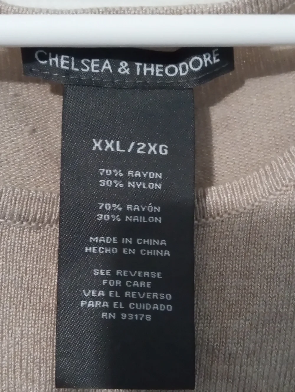 Chelsea & Theodore Beige Long Sleeve Scoop Neck Sweater